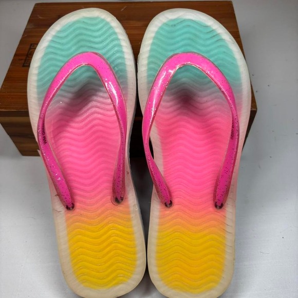 wonder nation Other - Kids Flip Flops Thong Sandals Sz 4-4.5 Rainbow Ombre Glitter Straps Girls Summer
